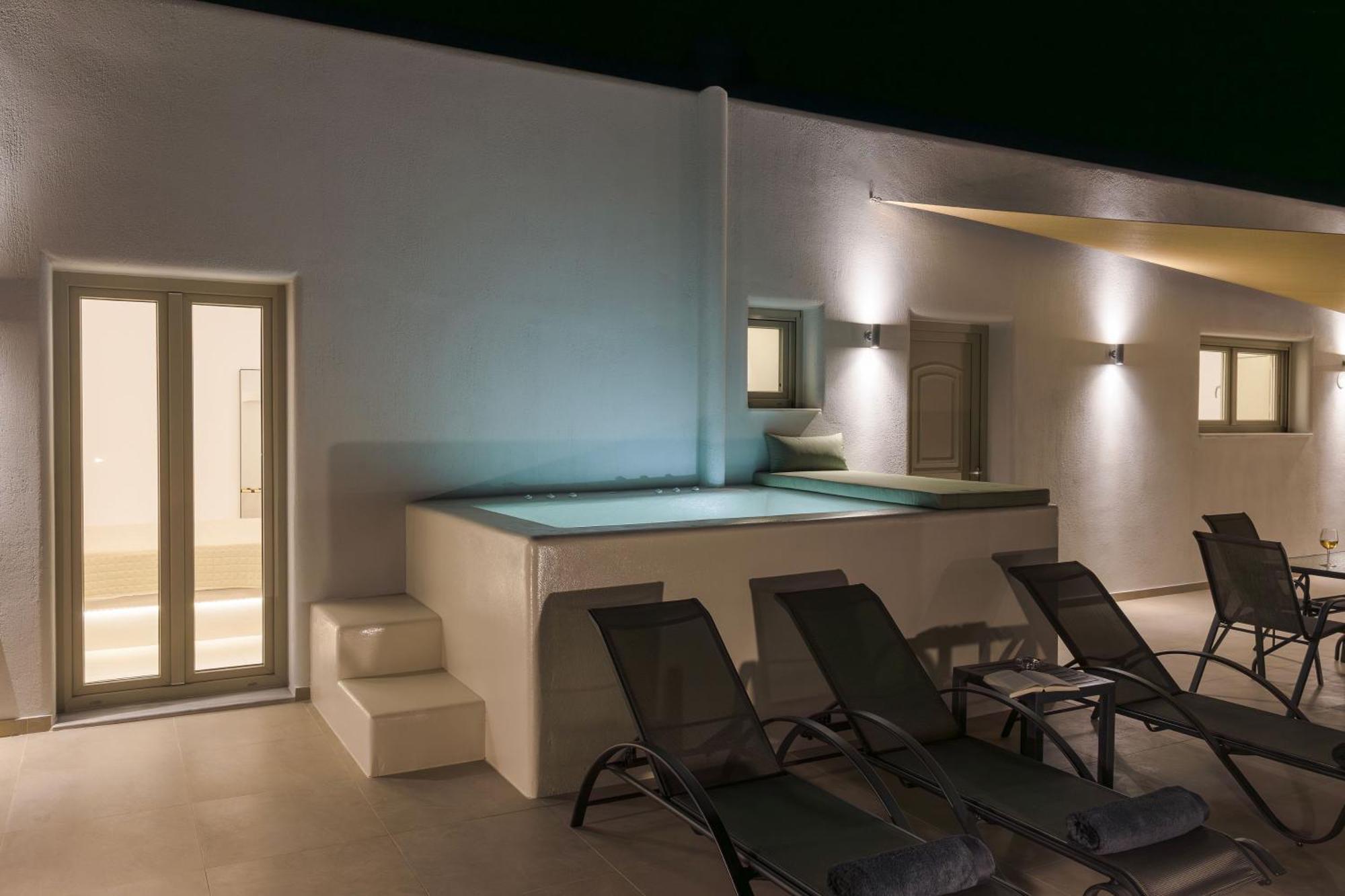 Windmillside Luxury * Emporio (Santorini)